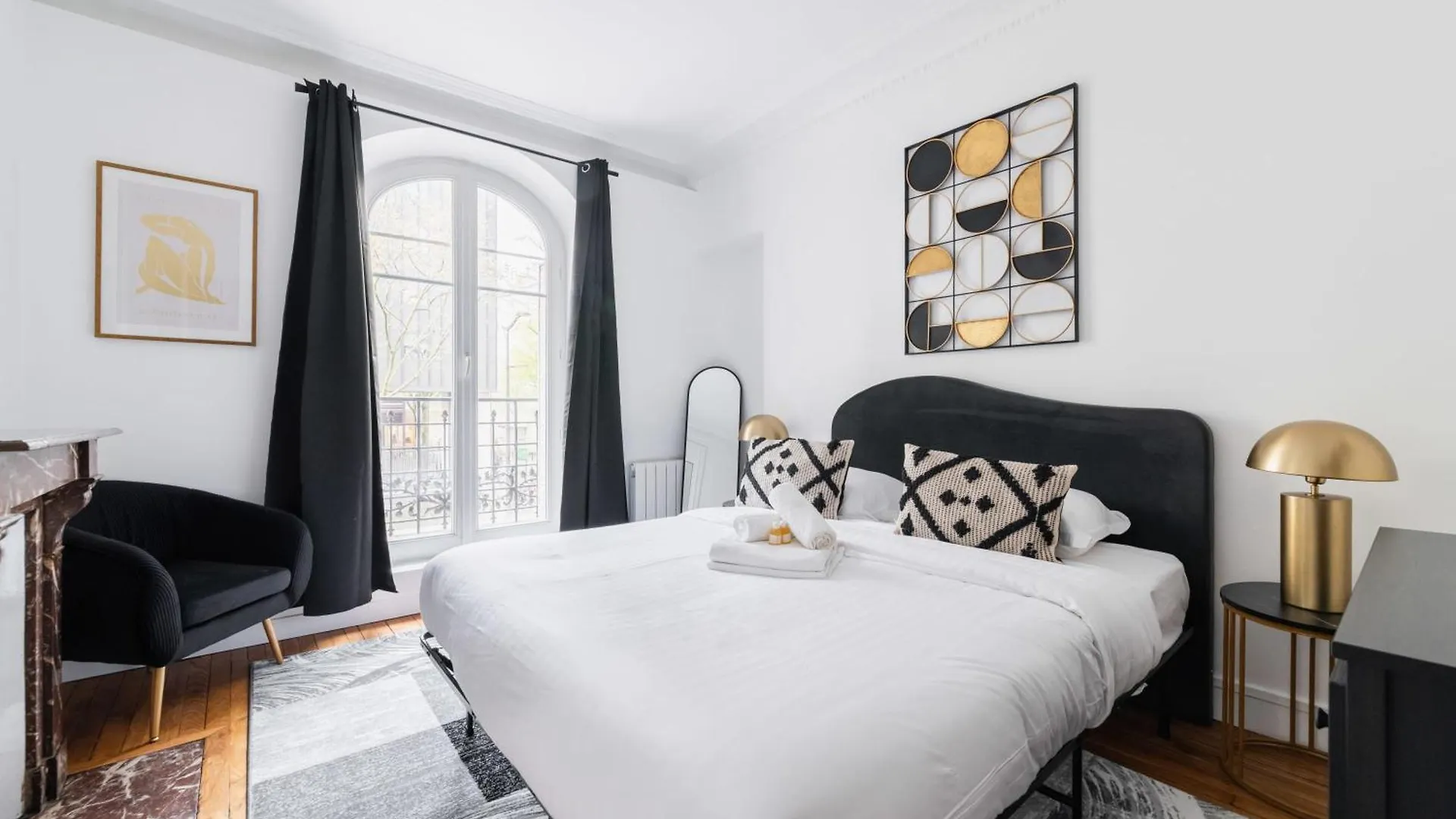 2 Pieces Refait Neuf Centre Paris - Paris 19 - 4P - Flat-Guest Apartment France